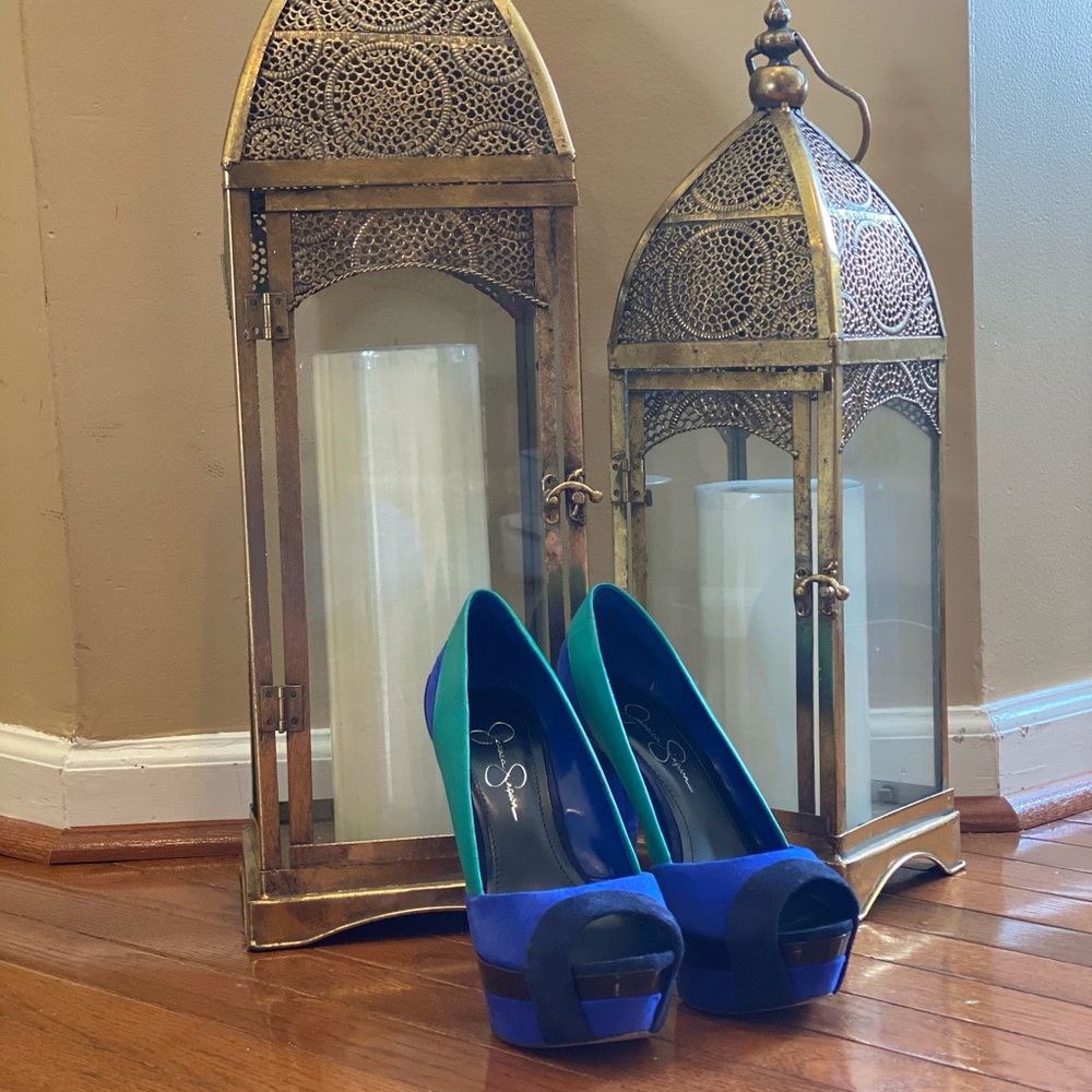 Platform Pump - image 1